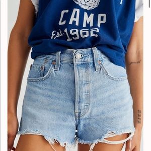 Levi’s 501 original light wash shorts